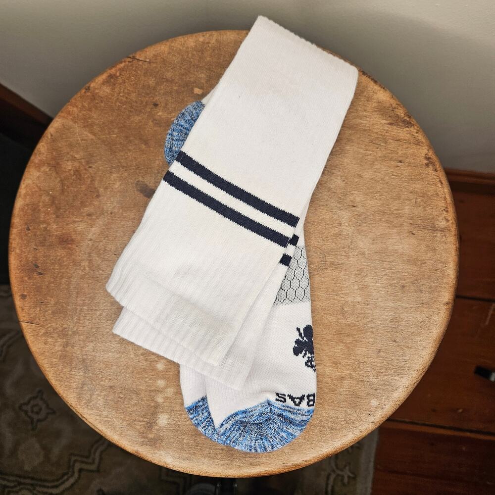 New! Bombas Compressions Socks, White, Sz L - Picture 2 of 2